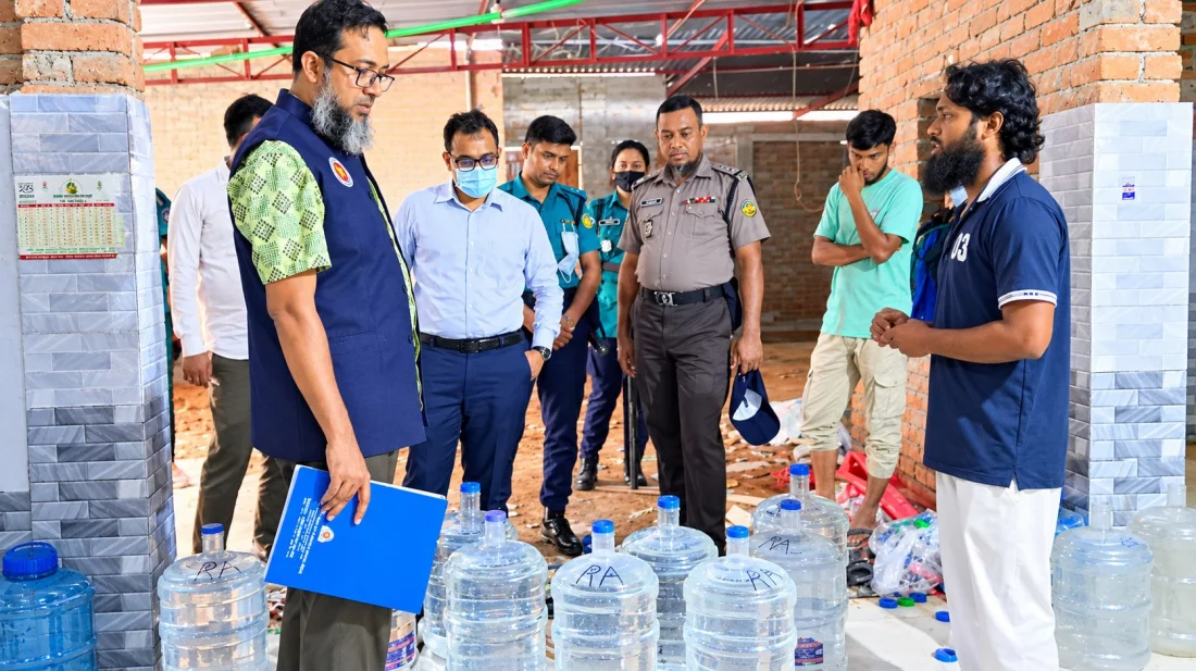 রাজশাহীতে লাইসেন্স ছাড়াই পানি উৎপাদন, প্রতিষ্ঠানকে ১০ হাজার টাকা জরিমানা