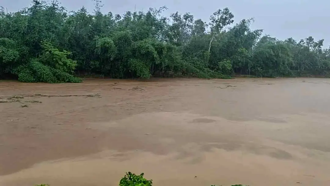 আগস্টজুড়ে বেশি বৃষ্টির পূর্বাভাস, সাগরে একাধিক লঘুচাপের আশঙ্কা