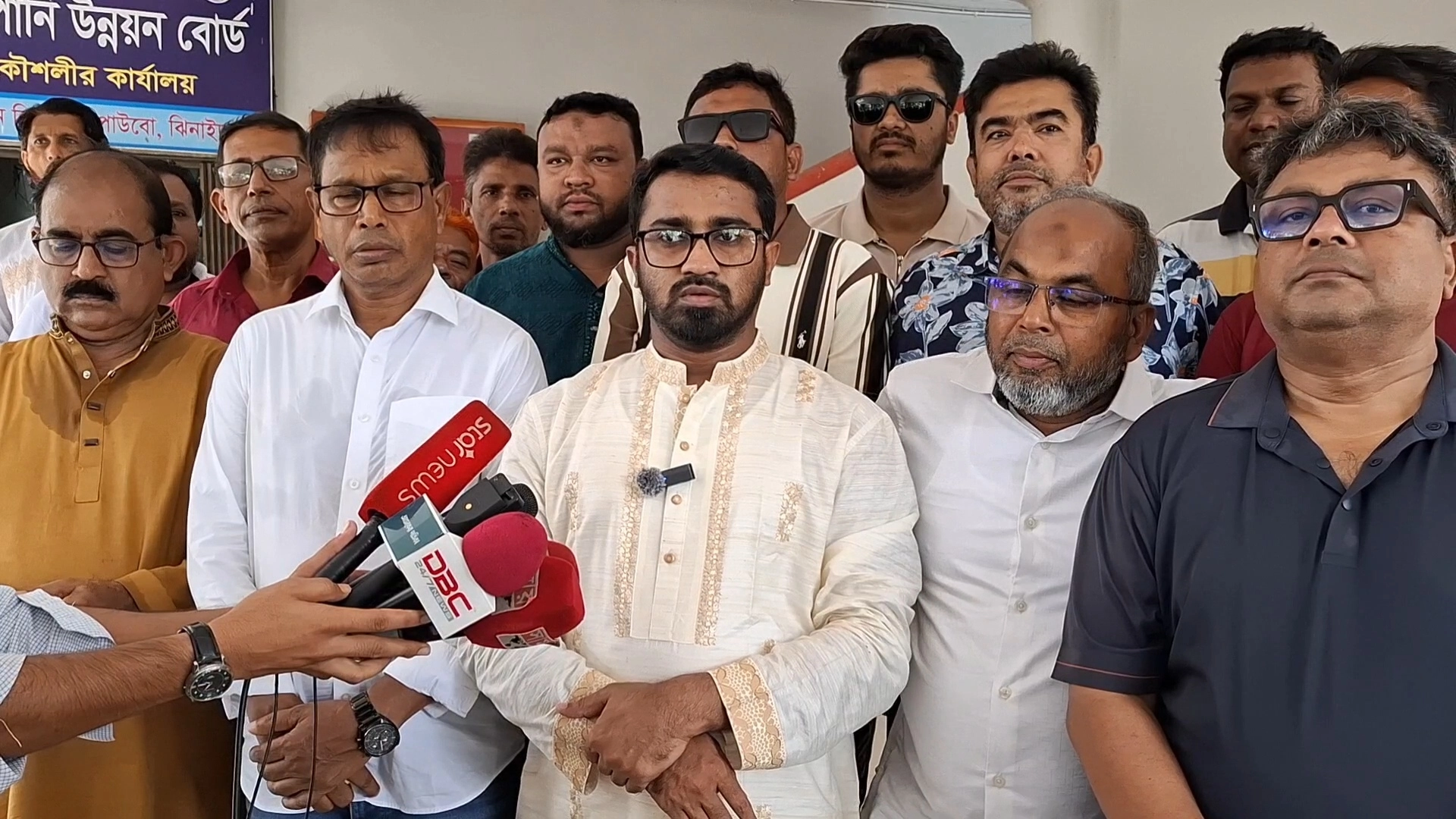 আওয়ামী লীগের বিক্ষোভের পেছনে জামায়াতের ভূমিকা দেখছেন রাশেদ খান