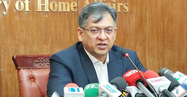 শিক্ষার্থীদের আন্দোলনের পেছনে ষড়যন্ত্রের চেষ্টা রয়েছে: স্বরাষ্ট্রমন্ত্রী