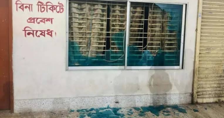 রাবি শিক্ষার্থীকে মারধরের অভিযোগ, চার সদস্যের তদন্ত কমিটি রেলের