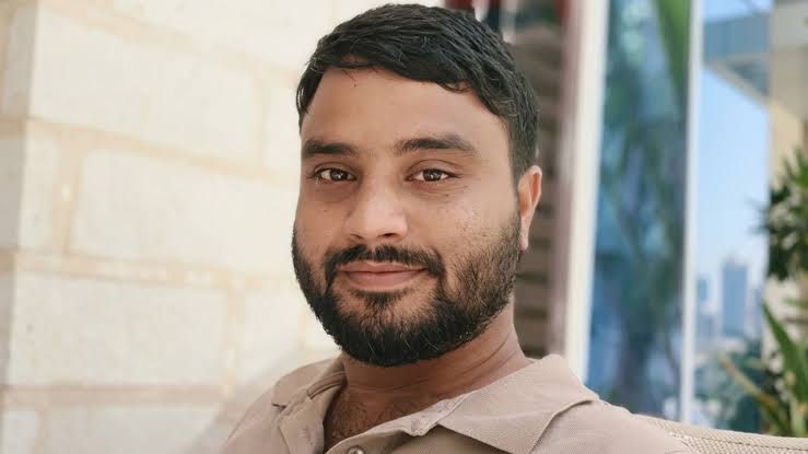 ভিডিও প্রকাশের ভয় দেখিয়ে ২৯ হাজার টাকা নেওয়ার অভিযোগ যুবলীগ নেতার বিরুদ্ধে