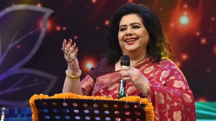 সংগীতজীবনে প্রথমবার শিল্পকলা একাডেমিতে একক কনসার্ট করবেন রুনা লায়লা