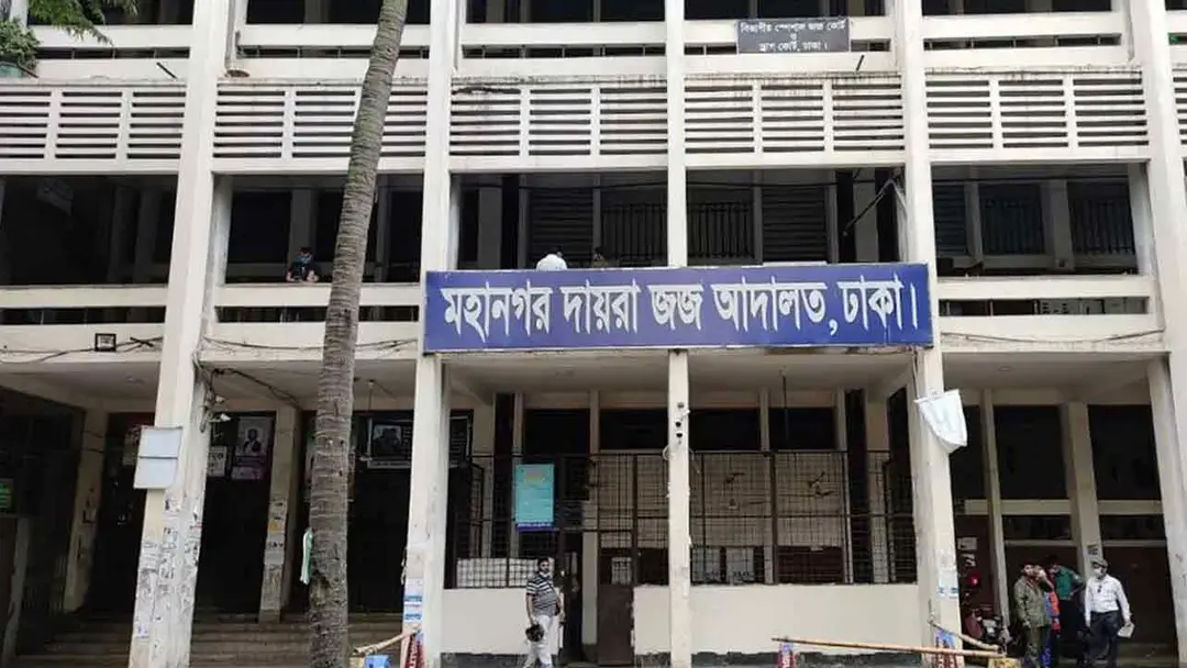 বিপ্লব বড়ুয়া ও পরিবারের তিন সদস্যের দেশত্যাগে নিষেধাজ্ঞা
