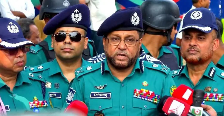 তিন মাসের মধ্যে চুনকুটিয়ায় যাবে গুলিস্তান-ফুলবাড়িয়ার বাস