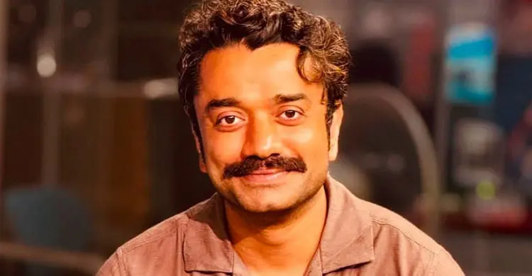 ভাইরাল ভিডিও ঘিরে আলোচনা, ‘ব্যাচেলর পয়েন্ট’-এ কি থাকছেন না পাভেল?