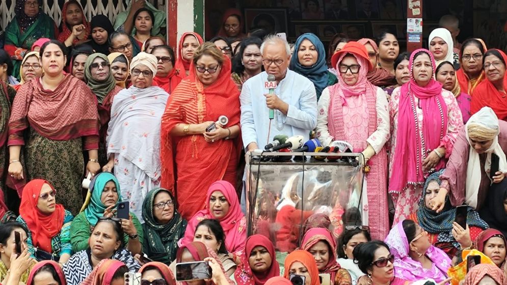 ফ্যামিলি কার্ড নারীর ক্ষমতায়নে গুরুত্বপূর্ণ ভূমিকা রাখবে: রিজভী