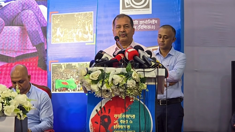 দেশ গড়ার সময় এখন, অস্থিরতা নয় উন্নয়ন প্রয়োজন: তথ্যমন্ত্রী
